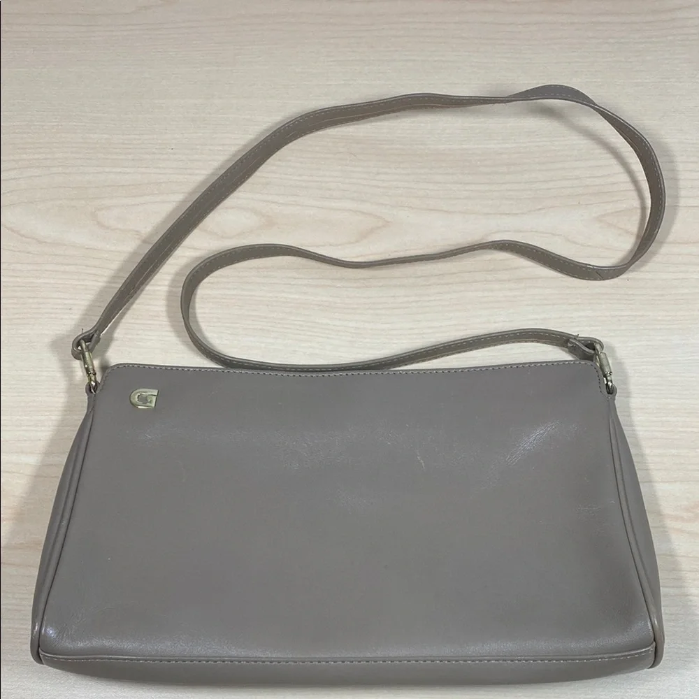 Ganson Elegant Taupe Leather Shoulder Bag